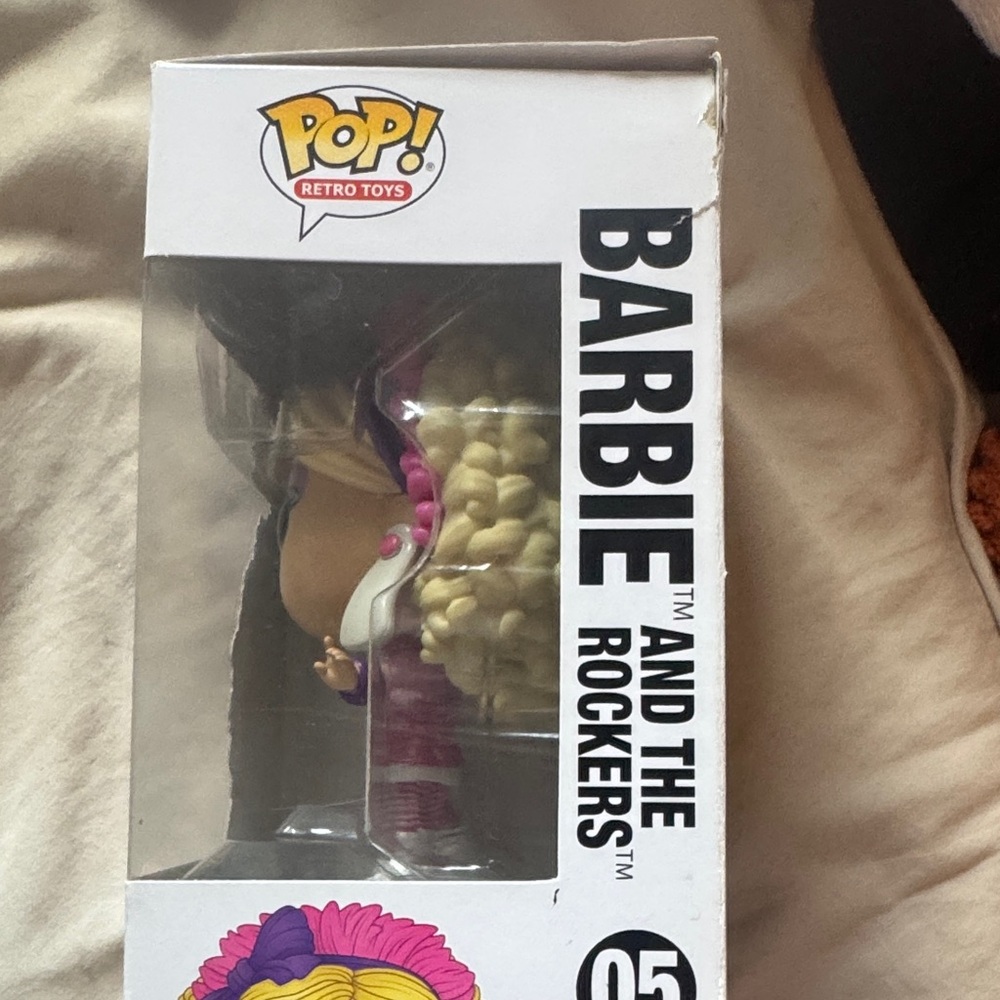 Barbie Pop! Vinyl Figure with Pink and Purple Hair - Picture 3 of 6
